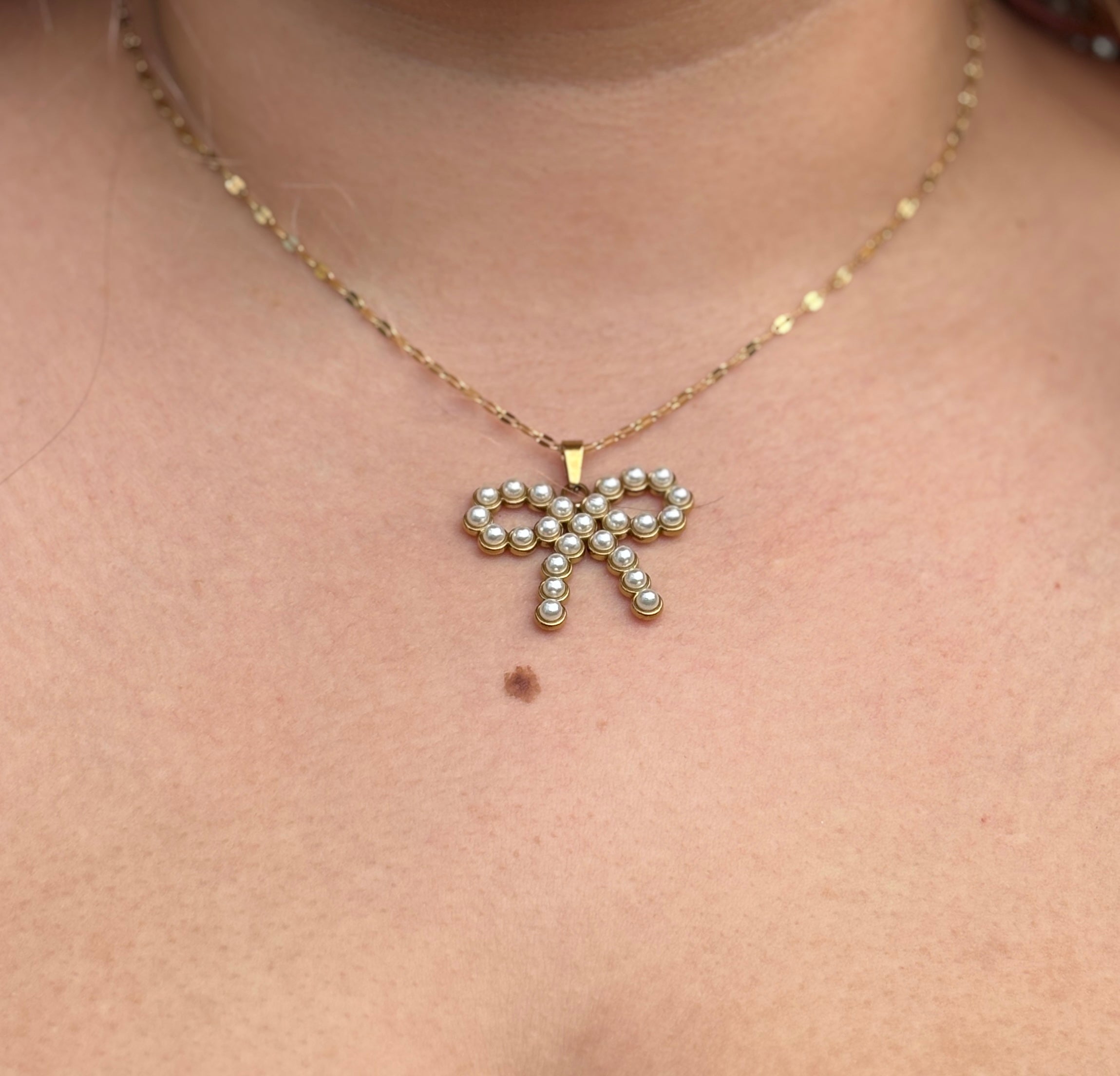 Collar Bow Perlado